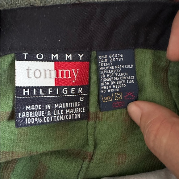 Tommy Hilfiger 90s plaid skirt - Picture 3 of 5